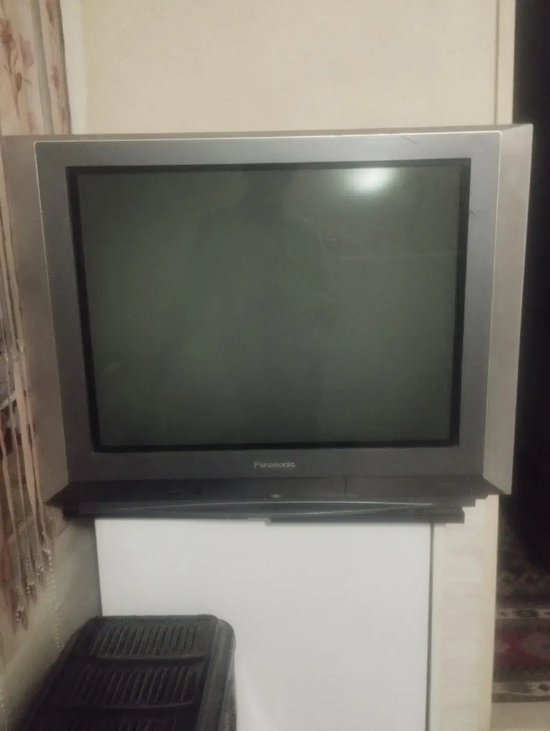 تلویزیون|تلویزیون و پروژکتور|برخوار, |دیوار