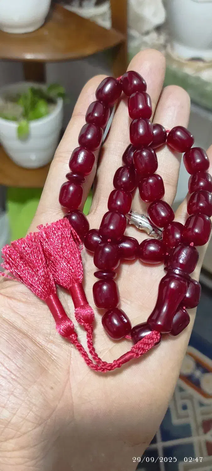 تسبی سندلوس|جواهرات|قم, نیروگاه|دیوار