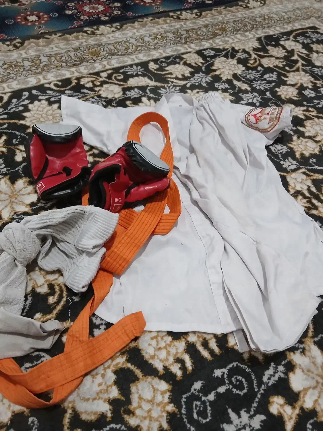 لباس|لباس|اسلامآباد غرب, |دیوار