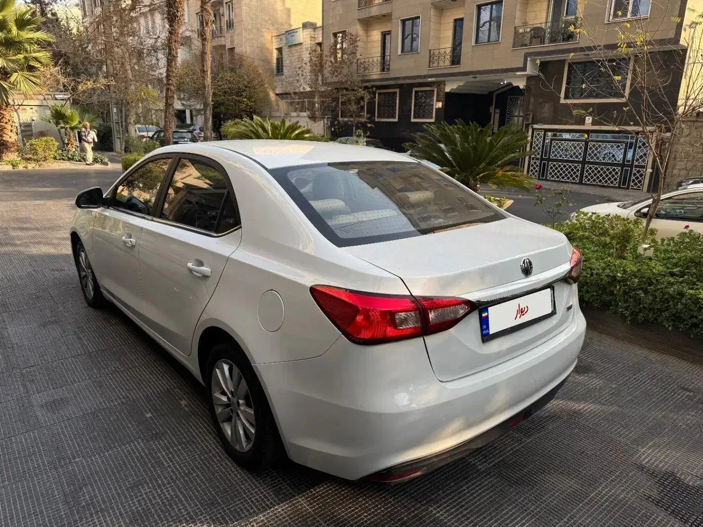 ام جی ۳۶۰ اتومات توربو مدل آخر ۹۸|خودرو سواری و وانت|تهران, شهرک غرب|دیوار