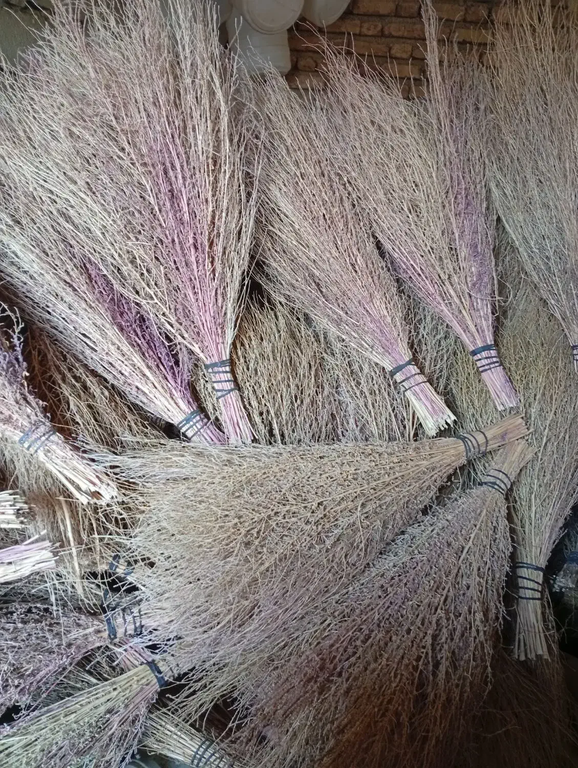 جارو|لوازم نظافت|سنقر, |دیوار