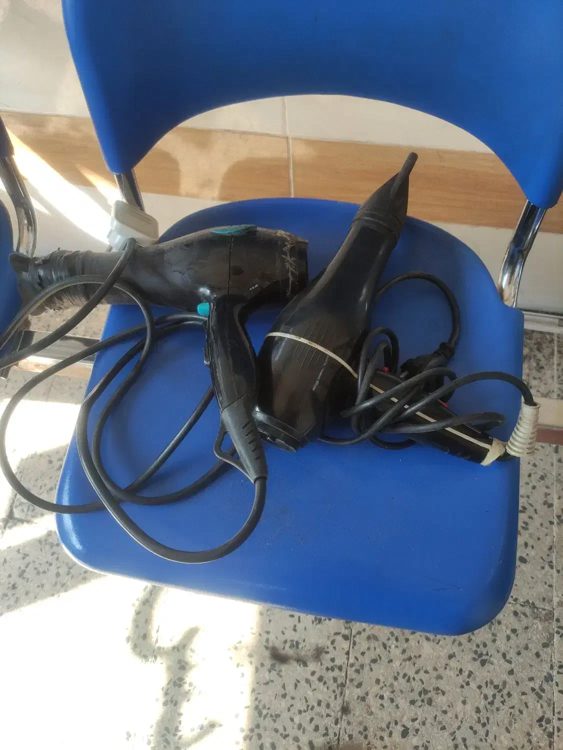 صندلی|صندلی و نیمکت|دزفول, |دیوار