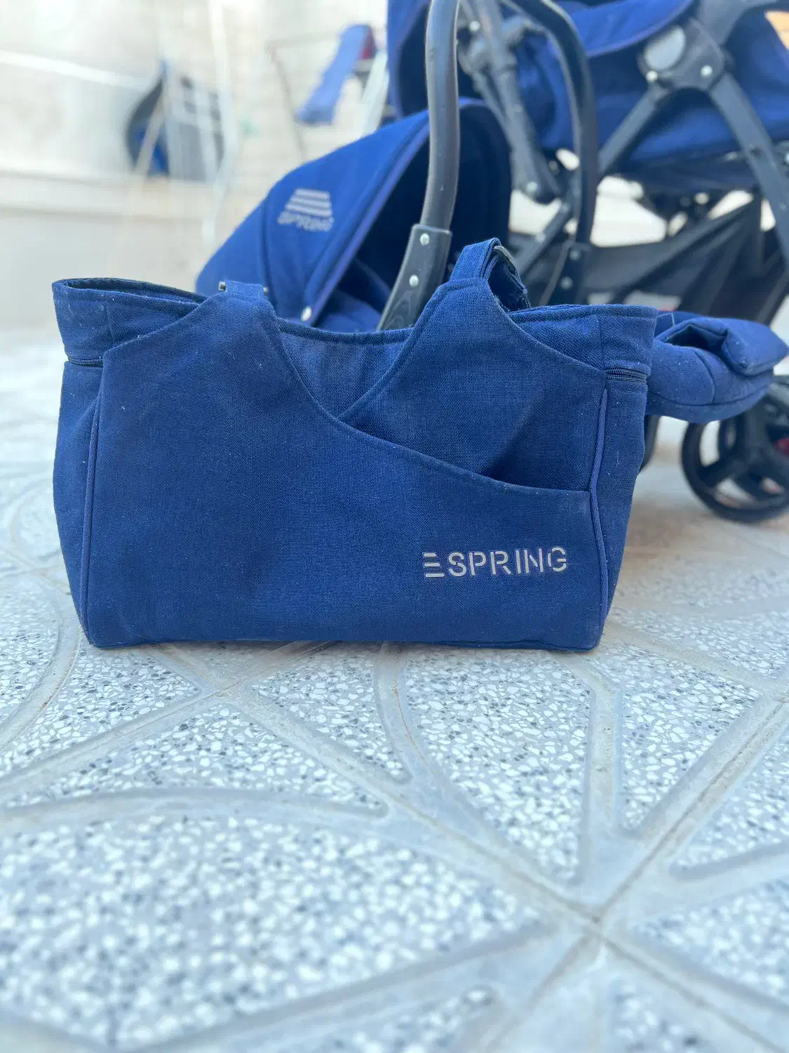 کالسکه و کریر|کالسکه و لوازم جانبی|قائن, |دیوار