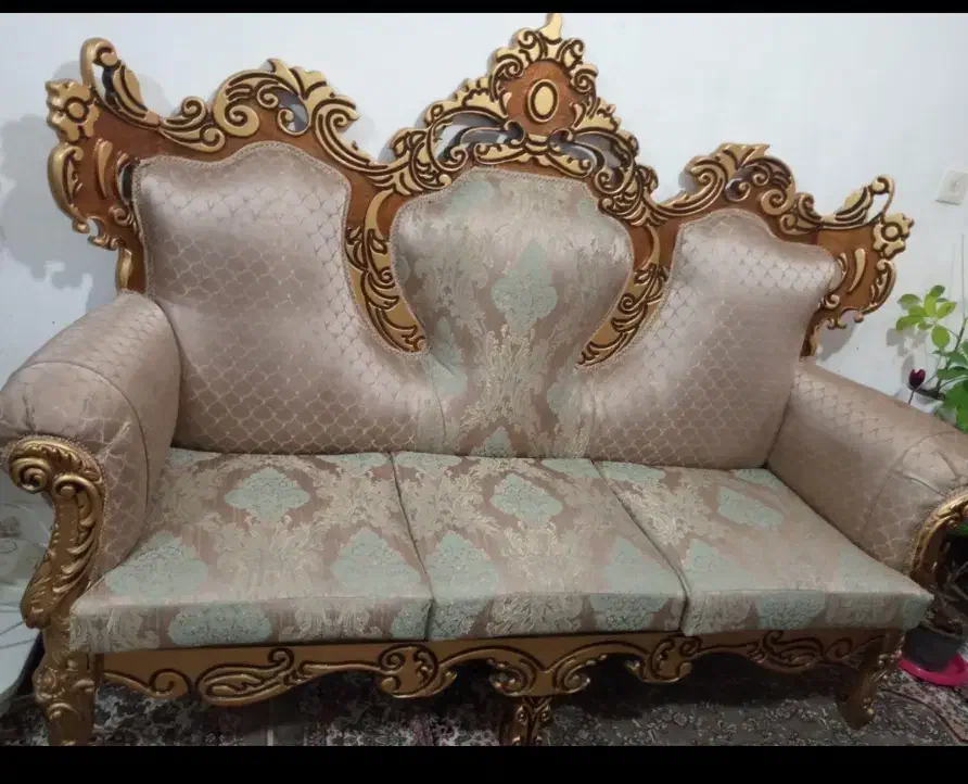 مبلمان سلطنتی|مبلمان خانگی و میز عسلی|قرچک, شهرک گلها|دیوار