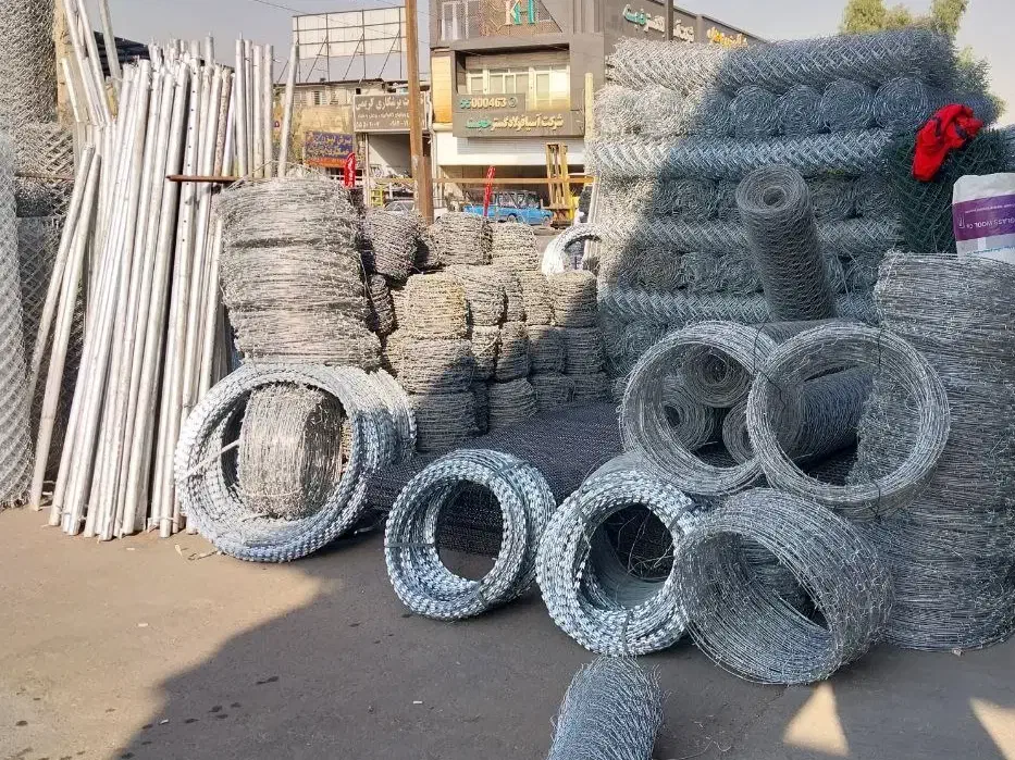 فروش انواع سیم توری و فنس،سیم خاردار پایه فنس|مصالح و تجهیزات ساختمان|قرچک, مهدیه|دیوار