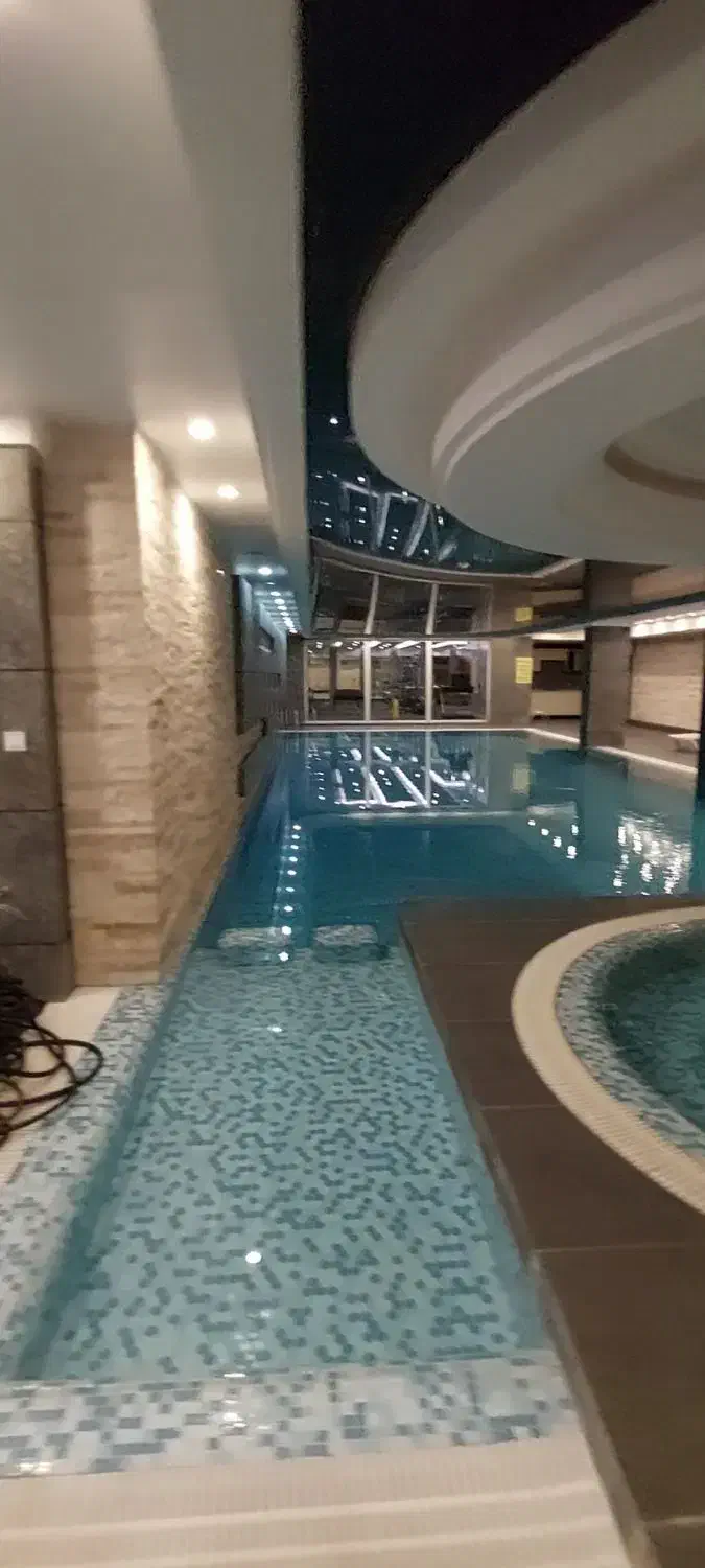 متراژ های مختلف/برج‌های مجلل/امکانات هتلینگ منطقه