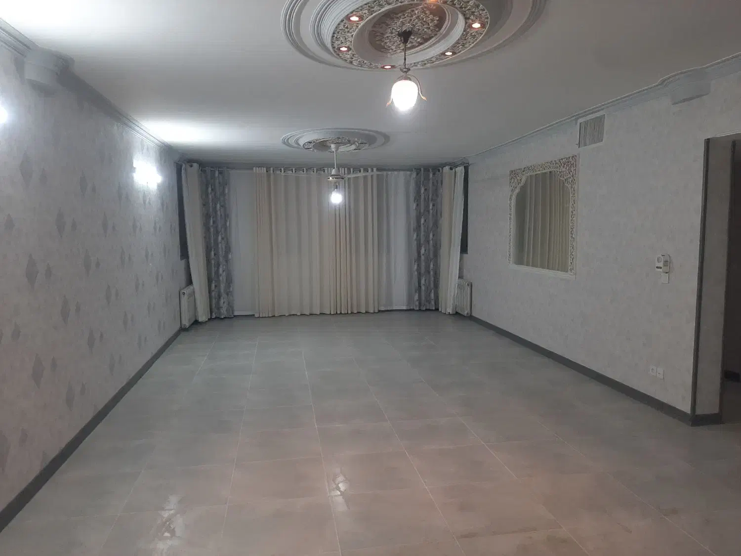 اجاره آپارتمان ۱۱۰ متری شیک مهرآوران|اجارهٔ آپارتمان|یزد, |دیوار