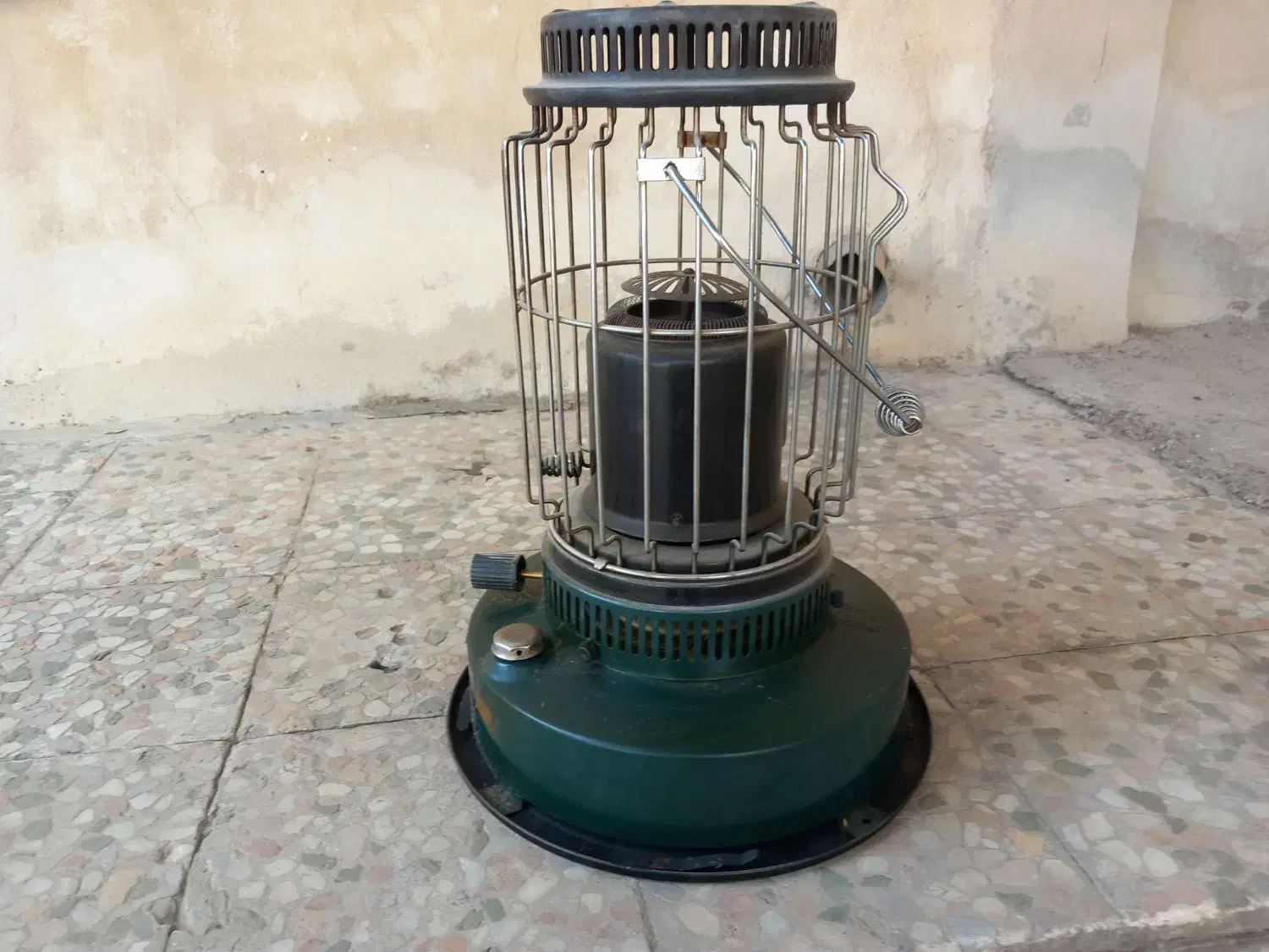 آترا درحد نو|بخاری، هیتر، شومینه|دهلران, |دیوار