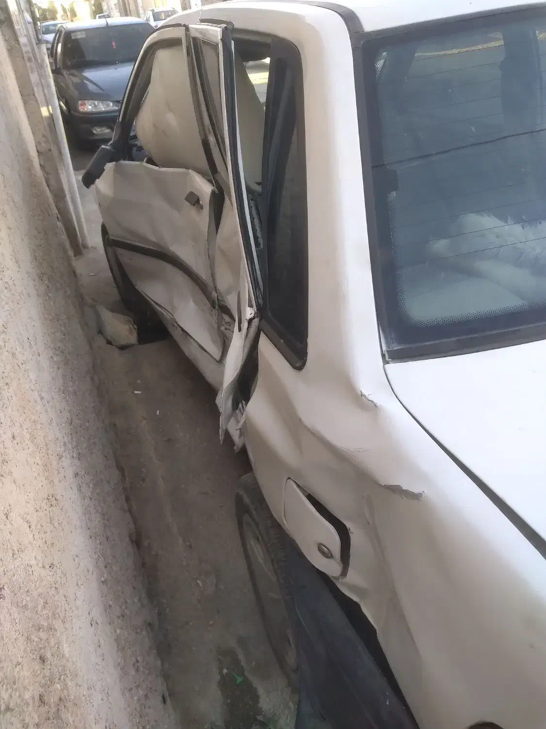 پرایدتصادفی|خودرو سواری و وانت|مرودشت, ثبت احوال|دیوار