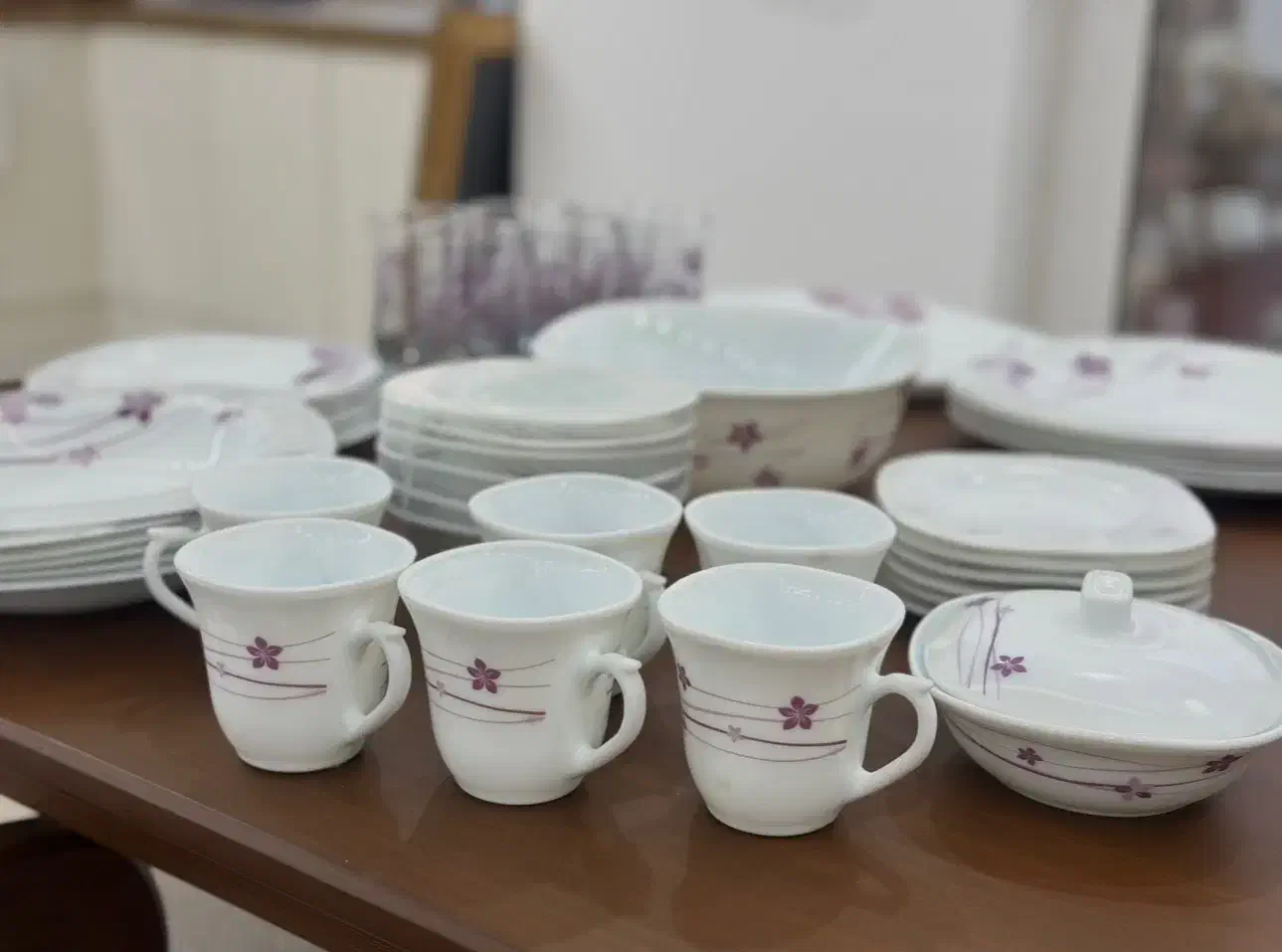 سرویس ۴۶ پارچه ۶ نفره ارکوپال نو|ظروف سرو و پذیرایی|گرگان, |دیوار