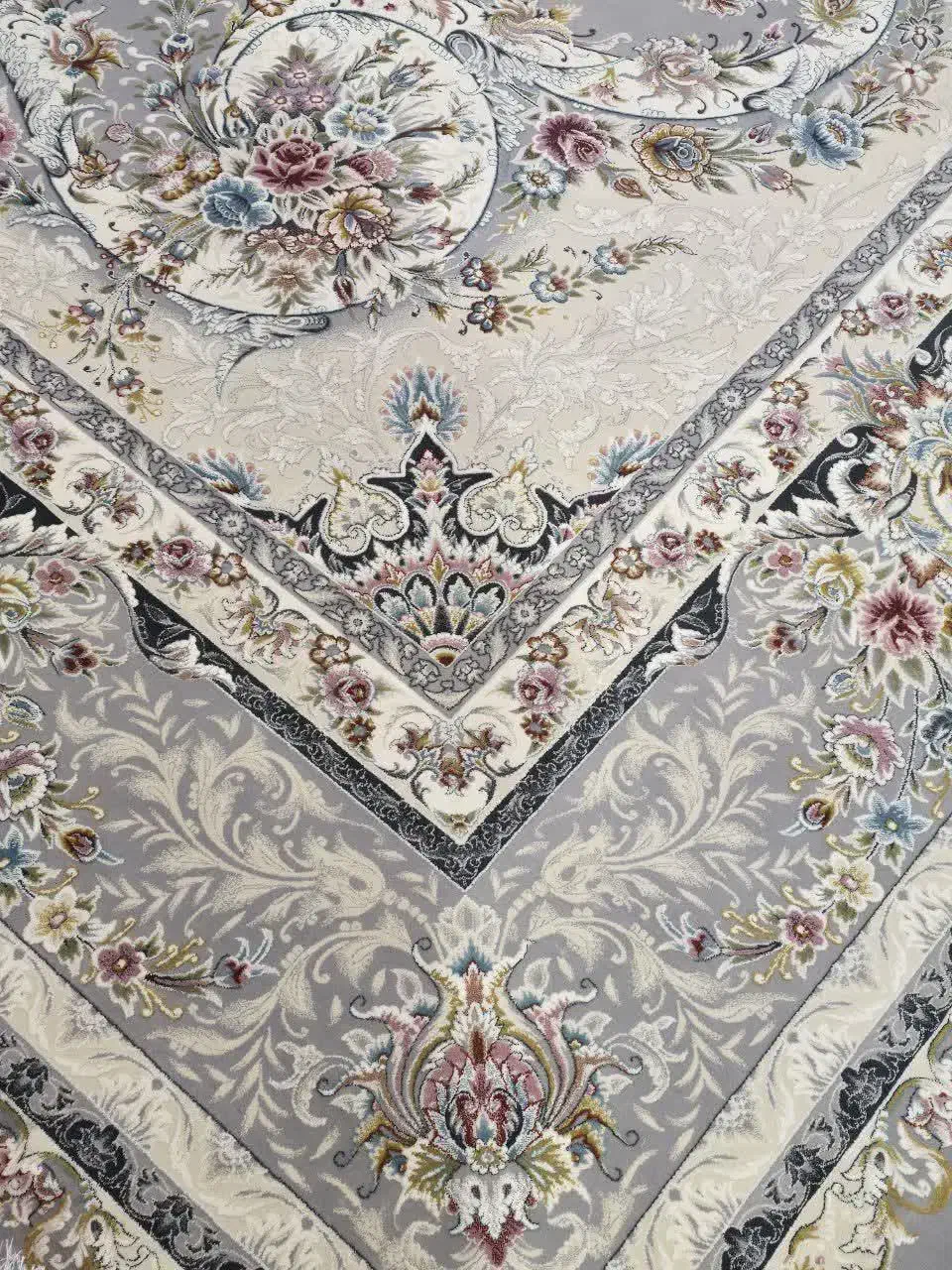 کاشان فرش|فرش|شاهین‌شهر, گزبرخوار|دیوار