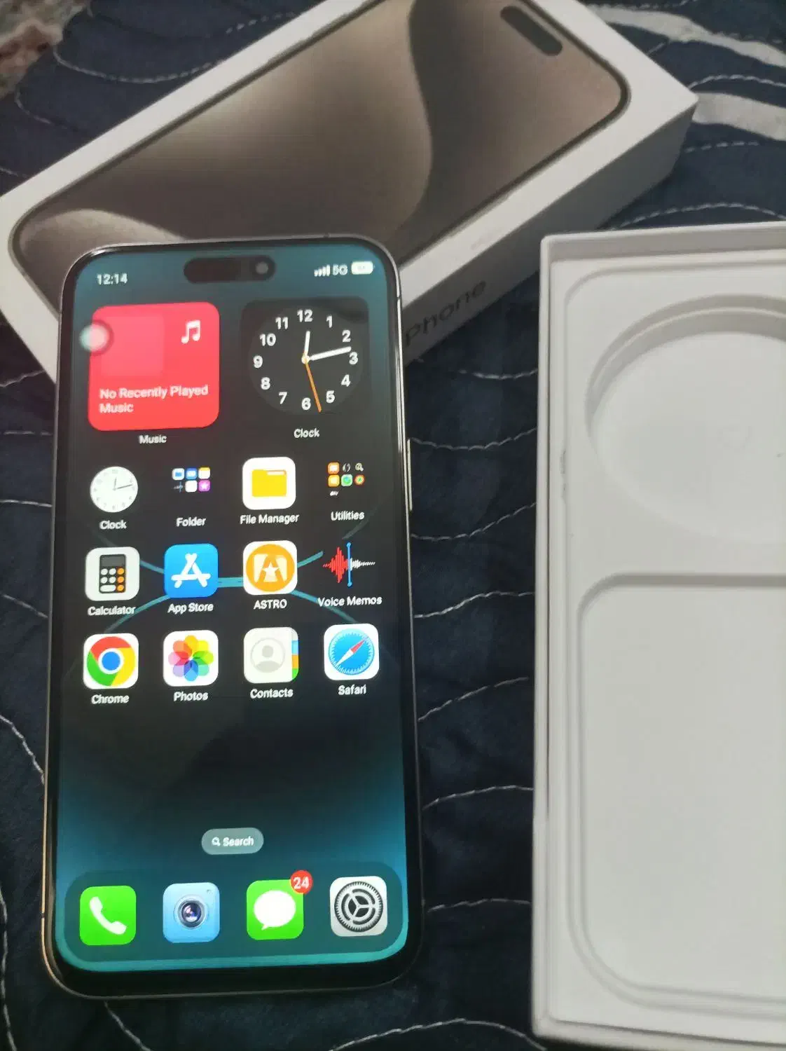 آیفون 15پرومکس Pro max ،به همراه گارد|موبایل|گلبهار, شهر جدید گلبهار|دیوار