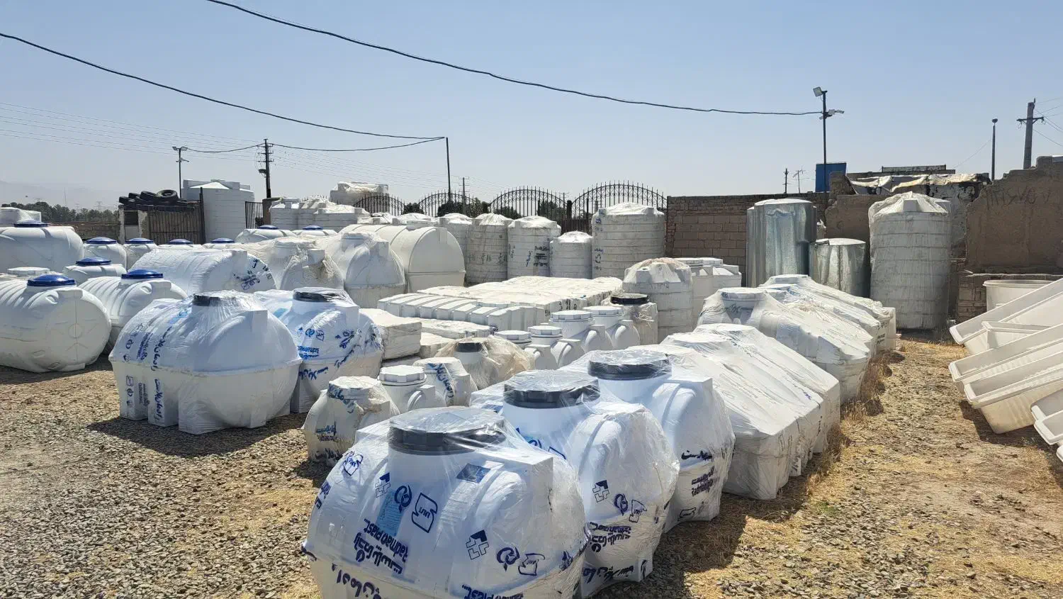 مخزن پلی‌اتیلن ،ضد جلبک،تانکرپلاستیکی،رادمان پلاست|مصالح و تجهیزات ساختمان|نظرآباد, نظرآباد|دیوار