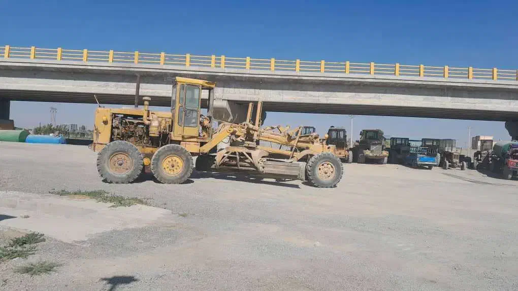 فروش 2 دستگاه گریدر کوماتسو 705R2|خودرو سنگین|تهران, عباسآباد|دیوار