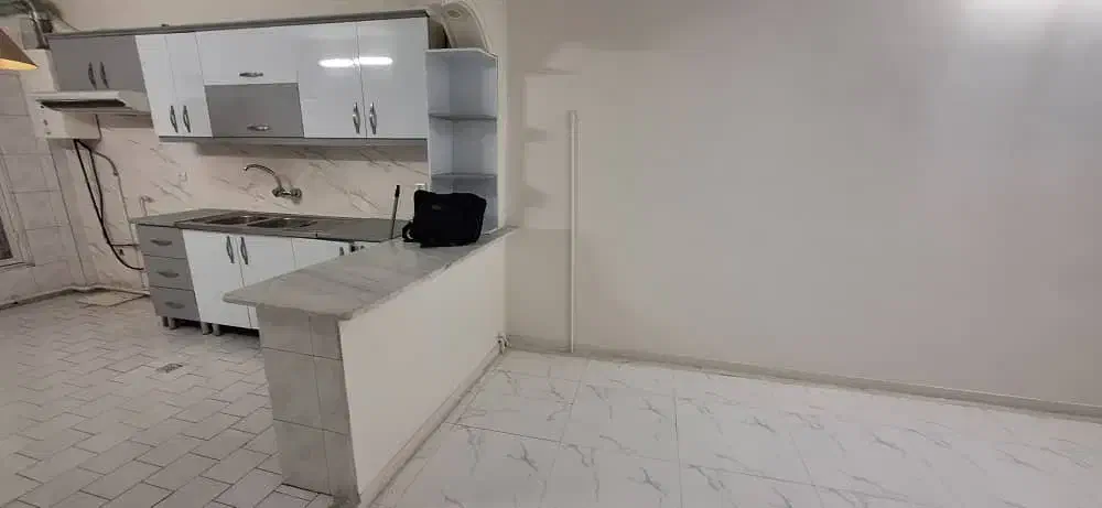 اپارتمان 50متر بازسازی شده لوکس(پاسدار گمنام)