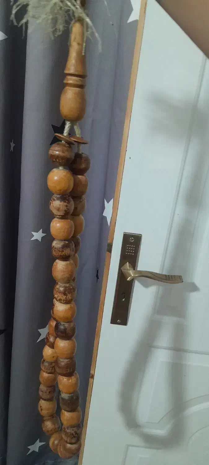 تسبیح مخصوص لات ها|جواهرات|اندیشه, اندیشه فاز ۱|دیوار