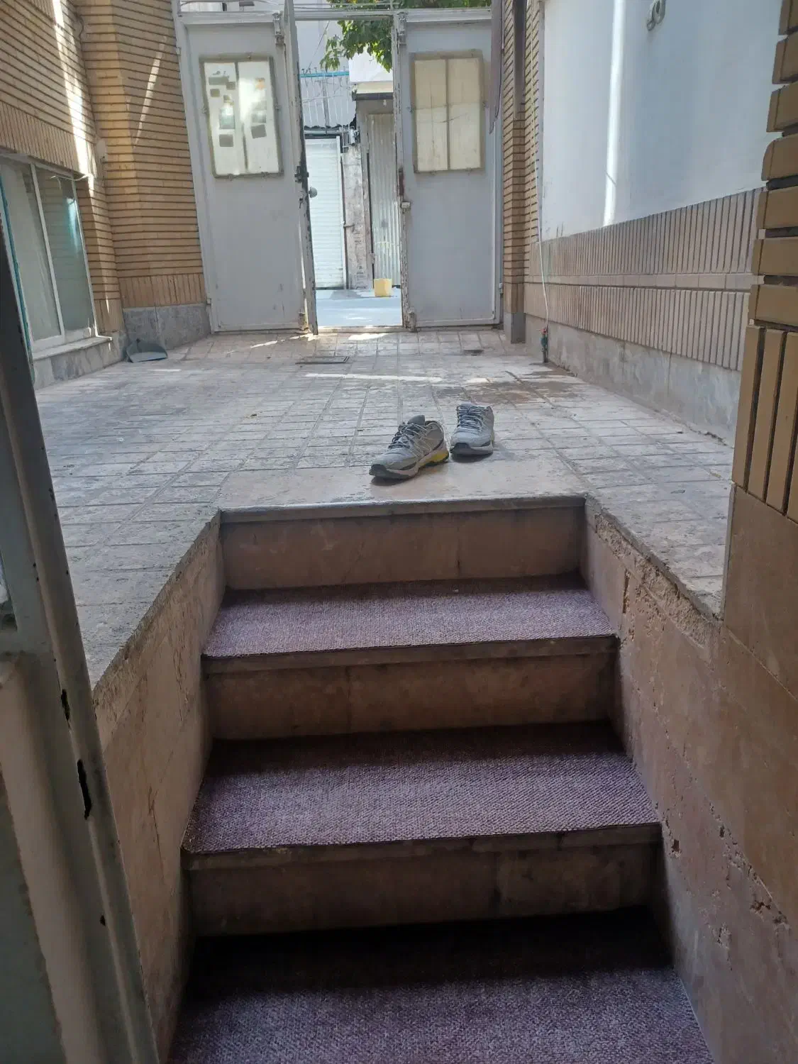 منزل شخصی دوخواب خیابان امام رضا ماهیانه روزانه|اجارهٔ کوتاه‌مدت ویلا و باغ|مشهد, امام رضا (ع)|دیوار