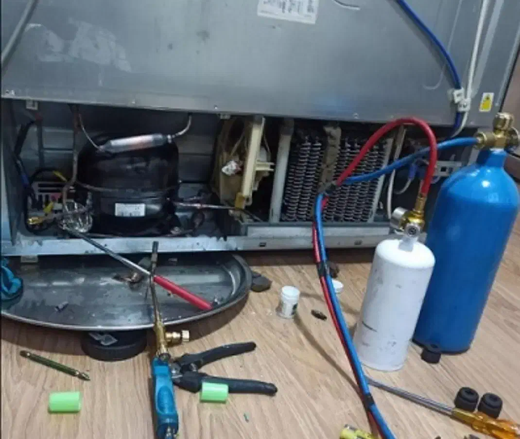 تعمیر و شارژ گاز انواع یخچال خانگی وتجاری در منزل|خدمات پیشه و مهارت|تربت جام, نظامی|دیوار