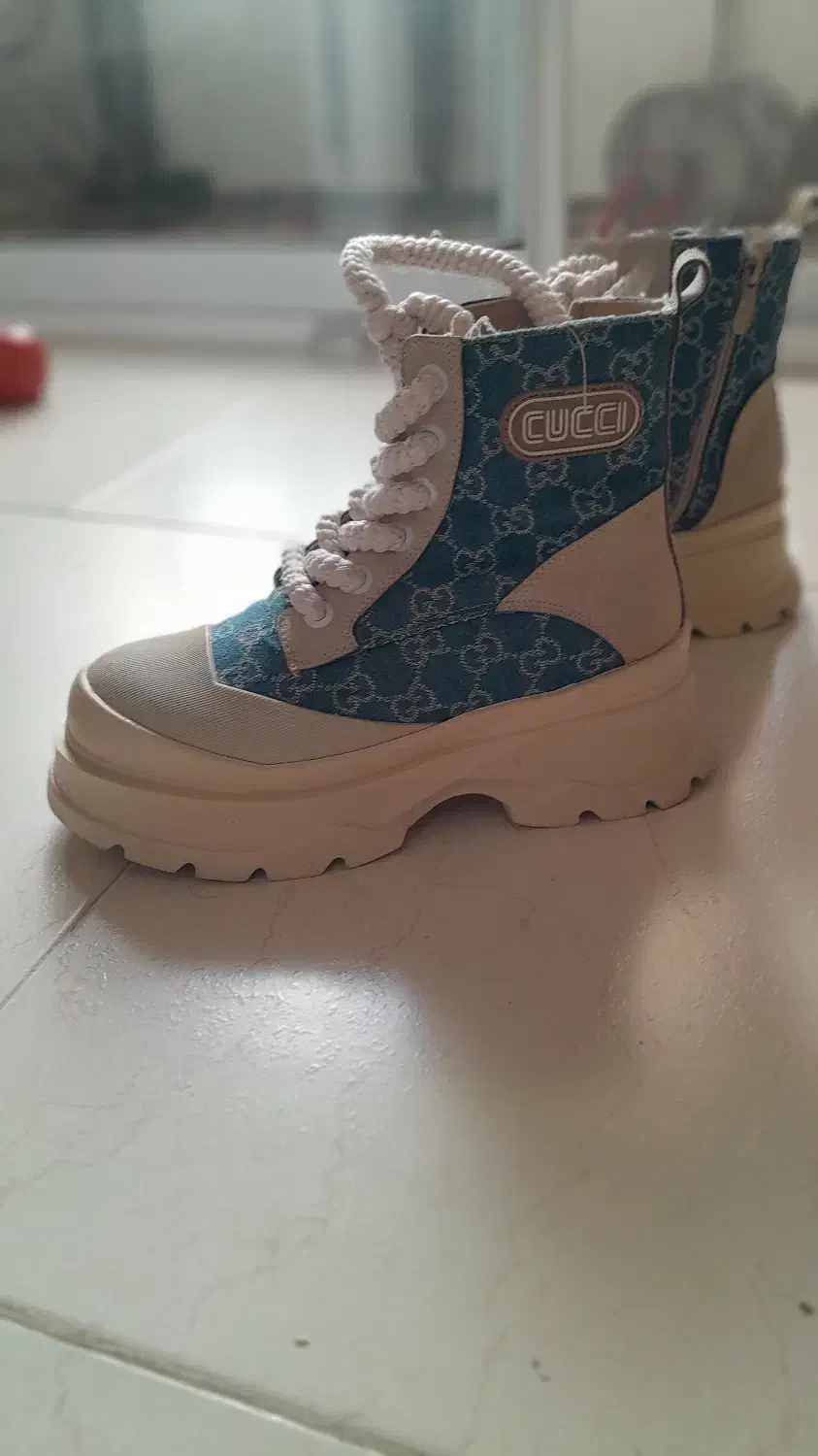 بوت دخترانه برند گوچی|کیف، کفش، کمربند|لاهیجان, شقایق|دیوار