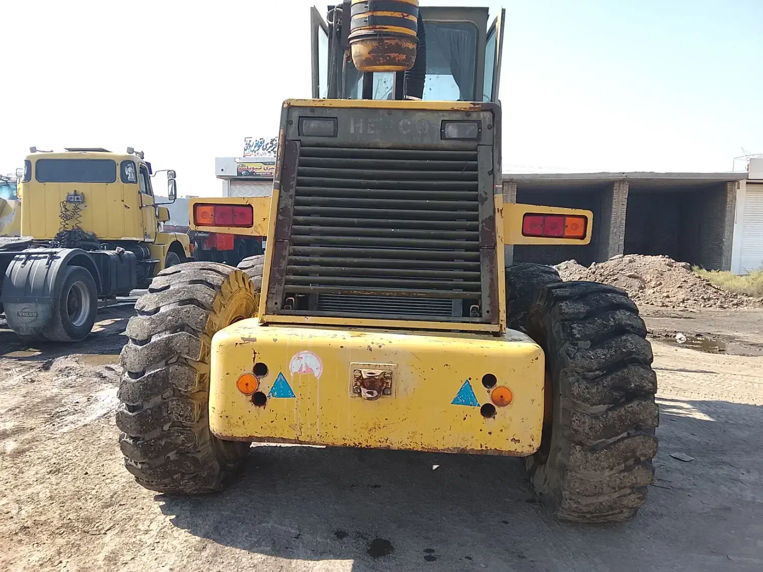 گریدر هپکو|خودرو سنگین|اندیشه, اندیشه فاز ۳|دیوار