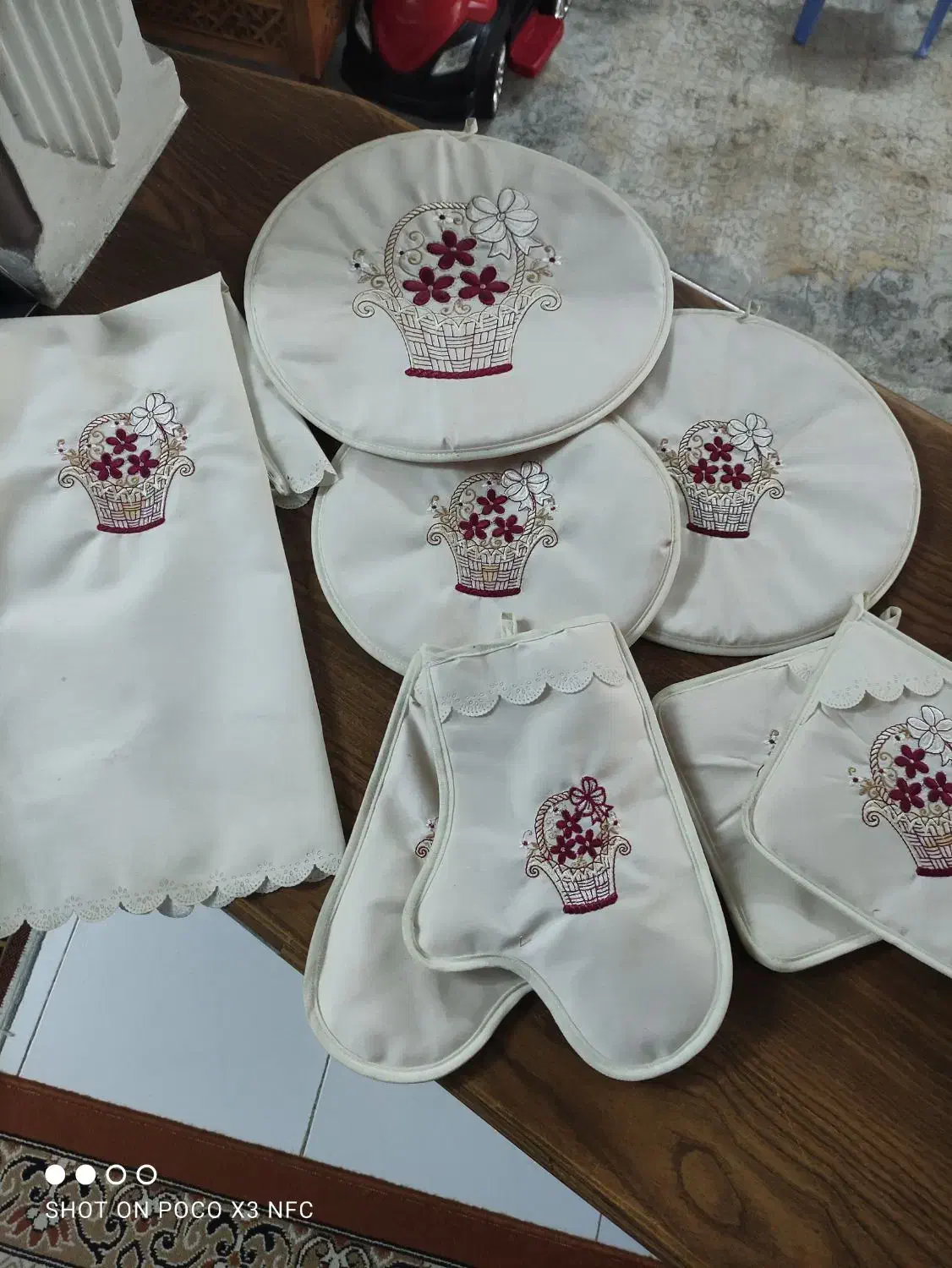 سرویس دمکنی و دستگیره|سفره، حوله، دستمال آشپزخانه|مشهد, نوید|دیوار