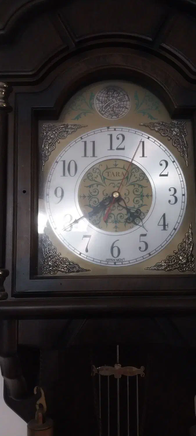 ساعت دیواری پاندول دار موتور بی صدا (فروش فوری)|ساعت دیواری و تزئینی|رشت, خمیران زاهدان|دیوار