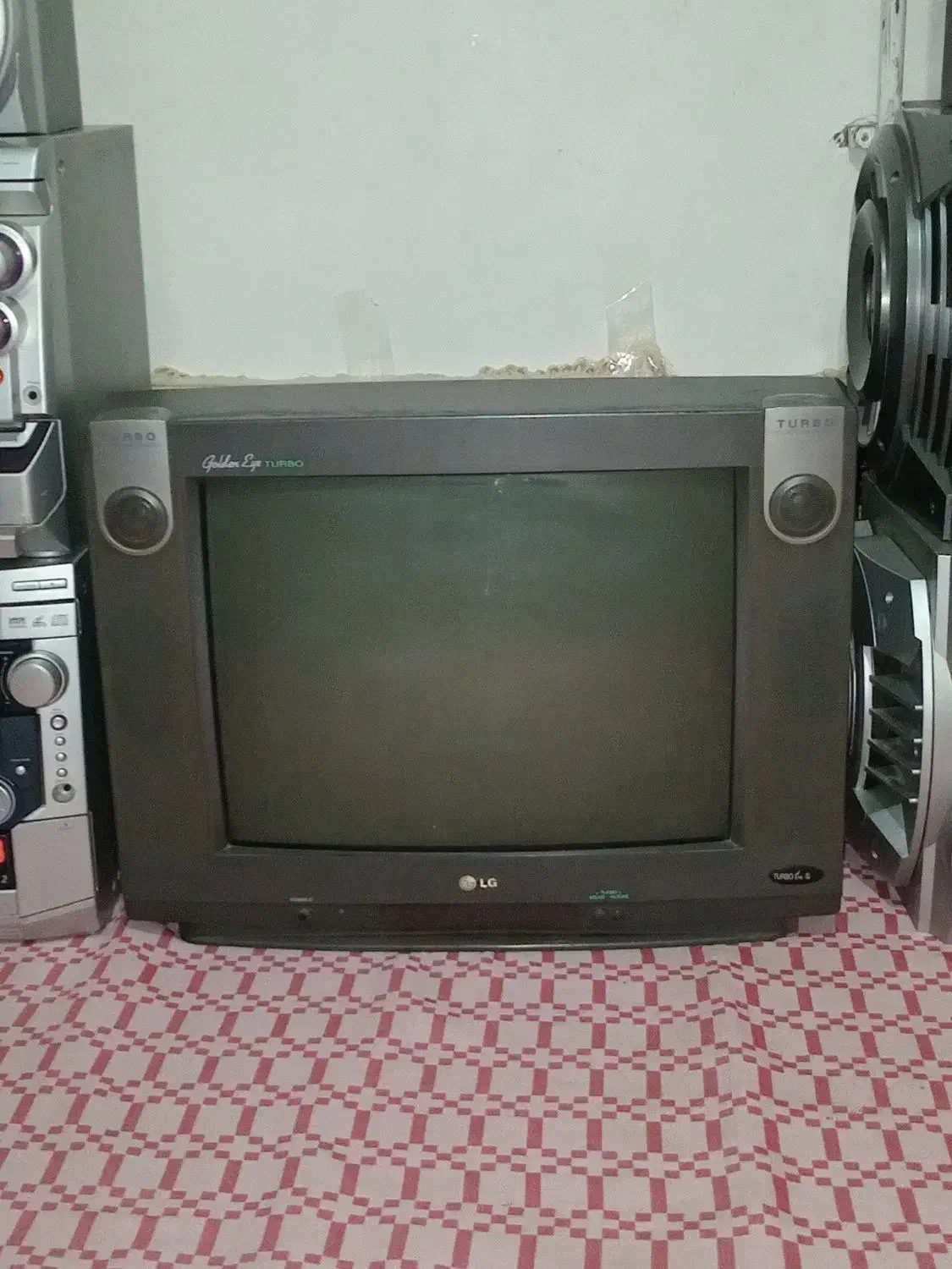 تلویزیون ال‌جی با کنترل|تلویزیون و پروژکتور|سبزوار, شرق کال عیدگاه|دیوار