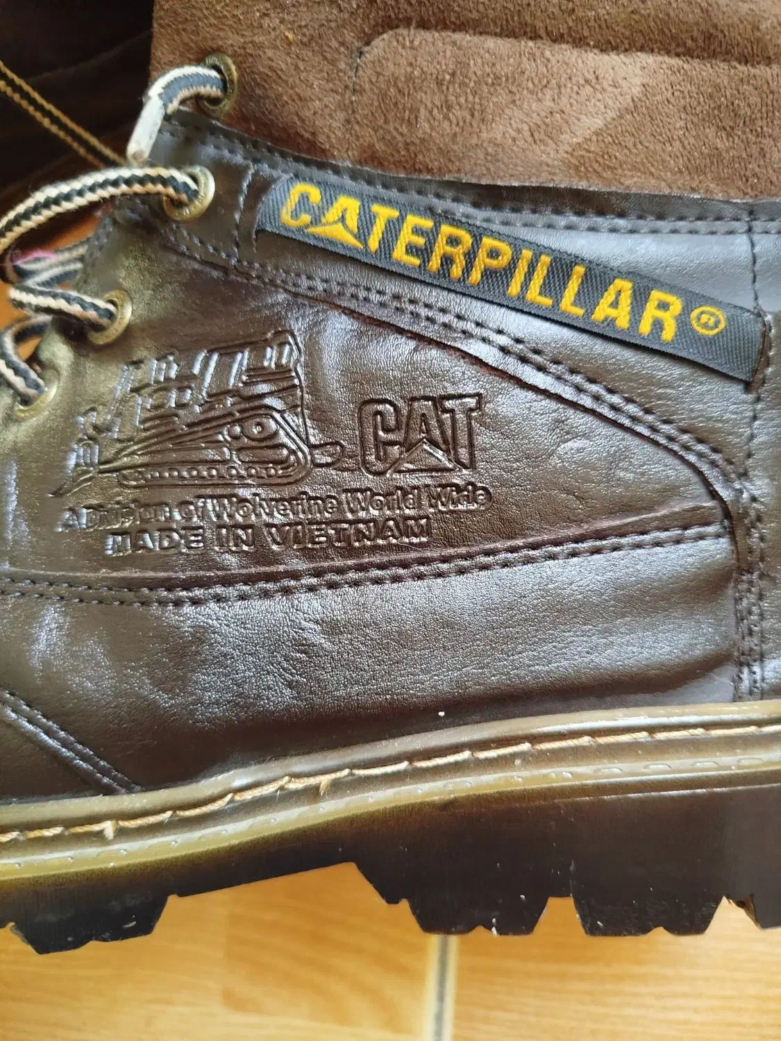 بوت اصل ویتنام کاتر پیلار سایز ۴۰|کیف، کفش، کمربند|کرج, گلشهر|دیوار
