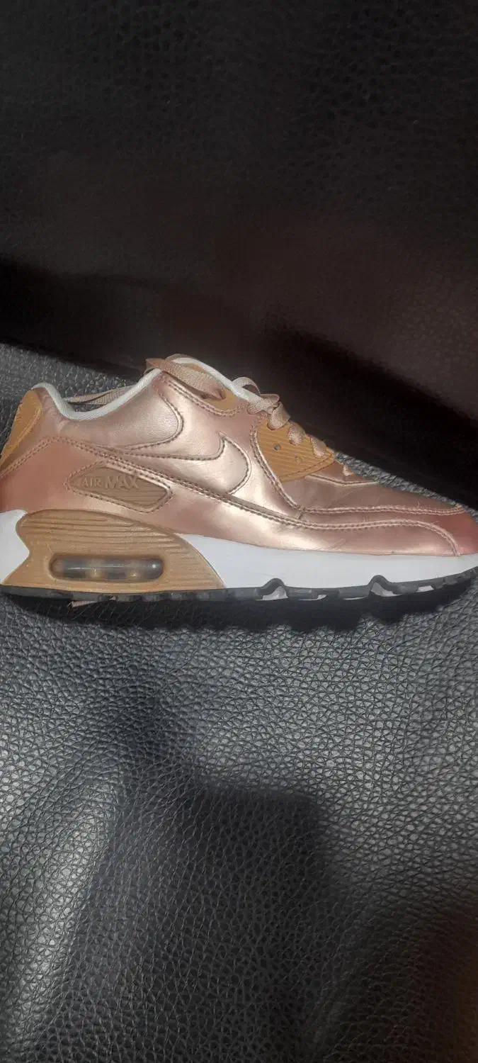 تعدادی کفش خارجی اصل درحدصفره بدون زدگی ارسال|کیف، کفش، کمربند|شاهین دژ, |دیوار