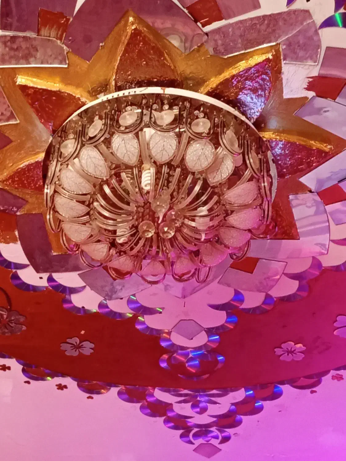 لوستر کریستالی موزیکال|لوستر و چراغ آویز|زرقان, |دیوار