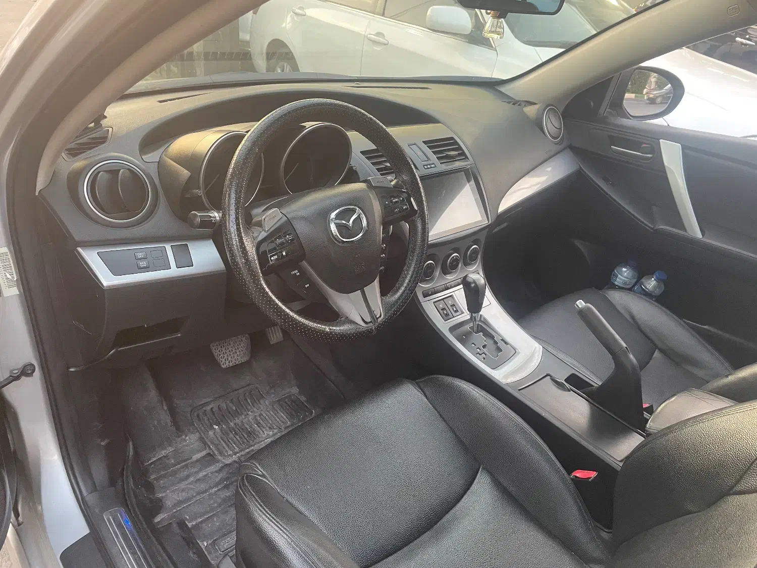 مزدا ۳ نیو سالم|خودرو سواری و وانت|رشت, کوی طالقانی|دیوار