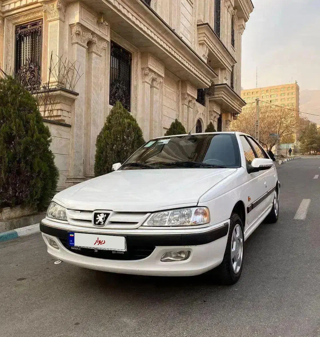 پژو پارس سفید مدل 1400 بی رنگ سلامت|خودرو سواری و وانت|تهران, گلستان (شهرک راه آهن)|دیوار