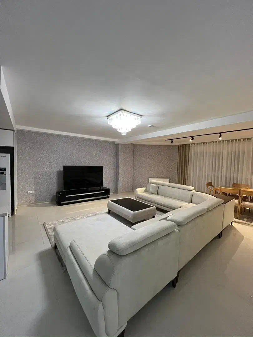 اجاره دوخواب لوکس مرکز شهر|اجارهٔ کوتاه‌مدت آپارتمان و سوئیت|کیش, |دیوار