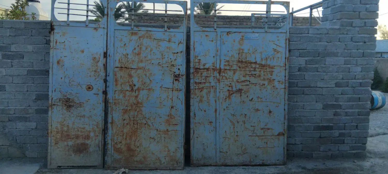 درب حیاط|مصالح و تجهیزات ساختمان|فسارود, |دیوار