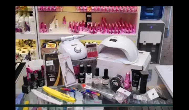 پک لوازم وسایل کاشت ناخن سوهان برقی یووی کیف اموزش|آرایشی، بهداشتی، درمانی|تهران, مسعودیه|دیوار