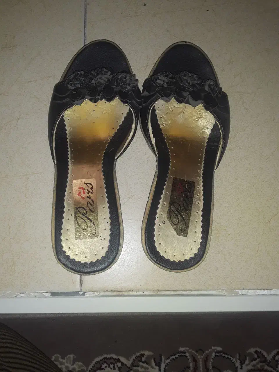 صندل مجلسی|کیف، کفش، کمربند|فردیس, نیروگاه برق|دیوار