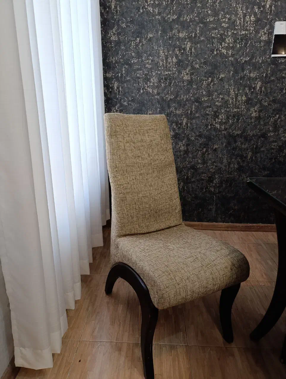 فروش فوری و حراج وسایل منزل|مبلمان خانگی و میز عسلی|هشتگرد, طاووسیه|دیوار