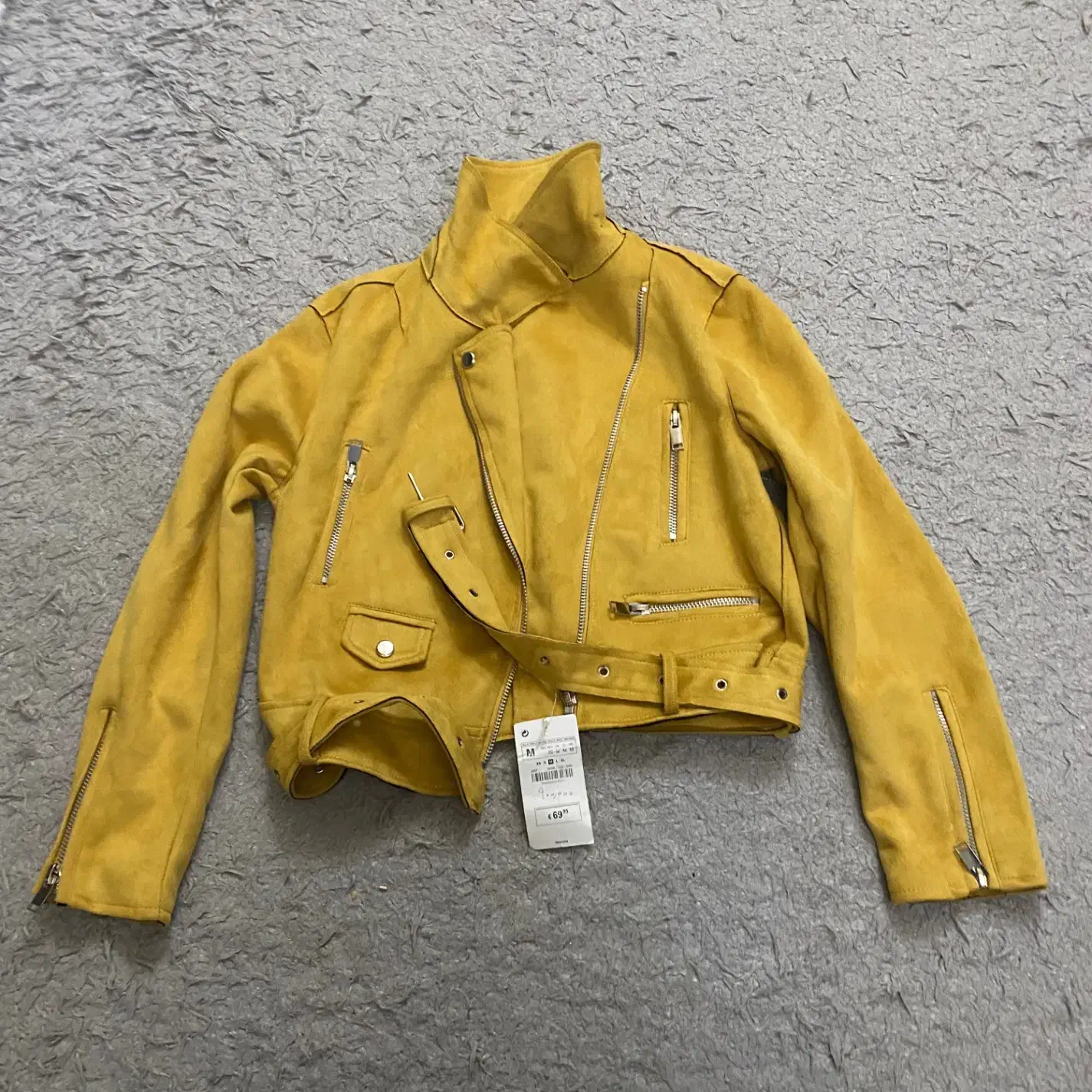 کت کوتاه|لباس|گنبد کاووس, |دیوار