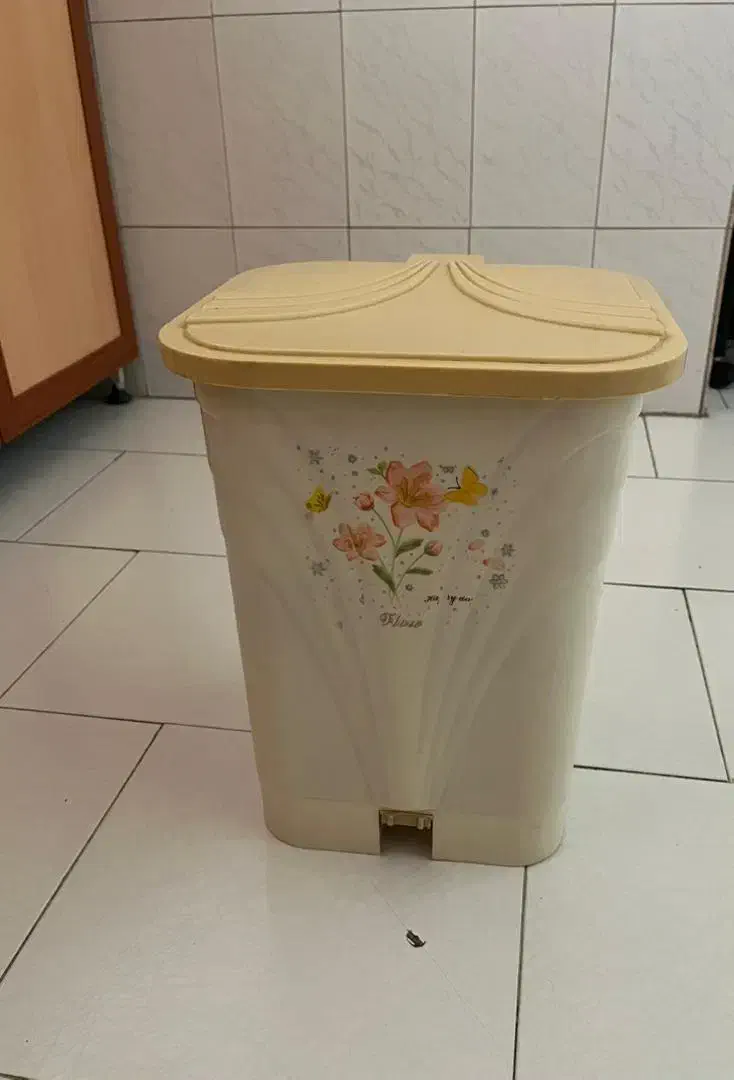 سطل اشغال|لوازم نظافت|تهران, صادقیه|دیوار