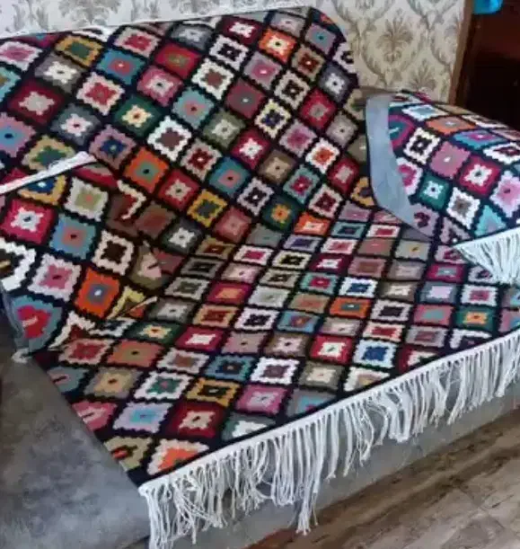 گلییم دست بافت هنر است|گلیم، جاجیم، گبه|نمین, |دیوار