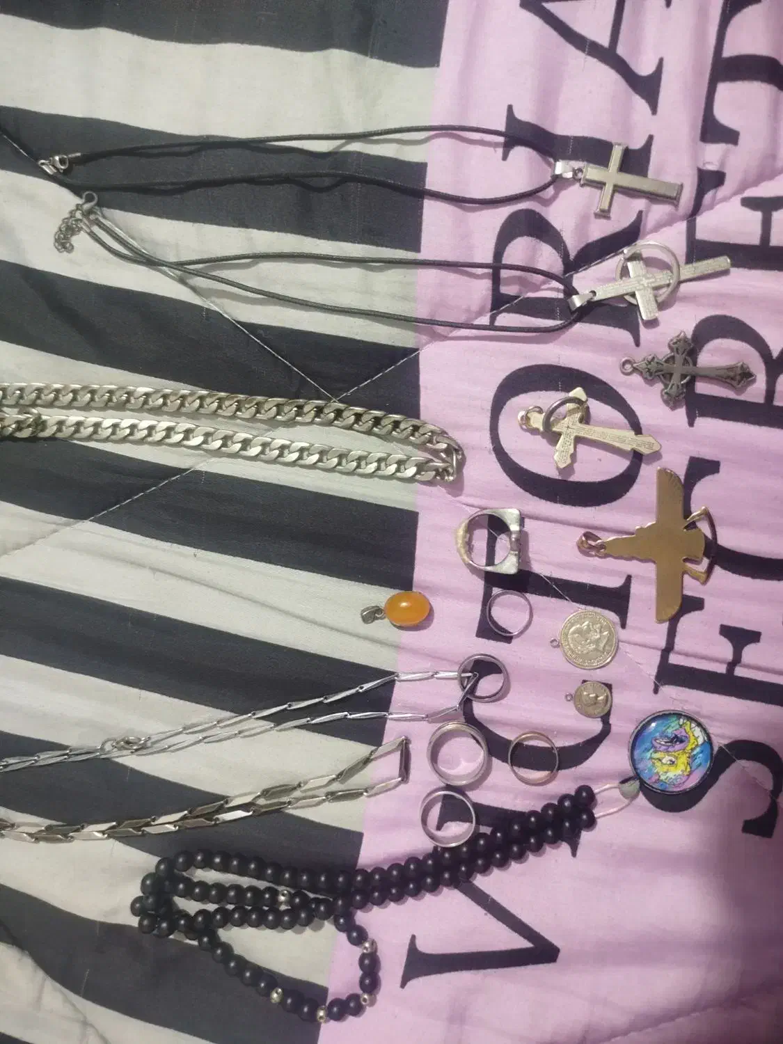 گردبند حلقه پلاک|بدلیجات|قرچک, پویینک|دیوار