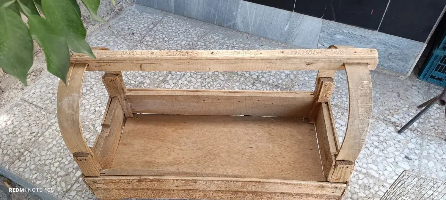 گهواره|تخت و صندلی بچه|ایذه, |دیوار