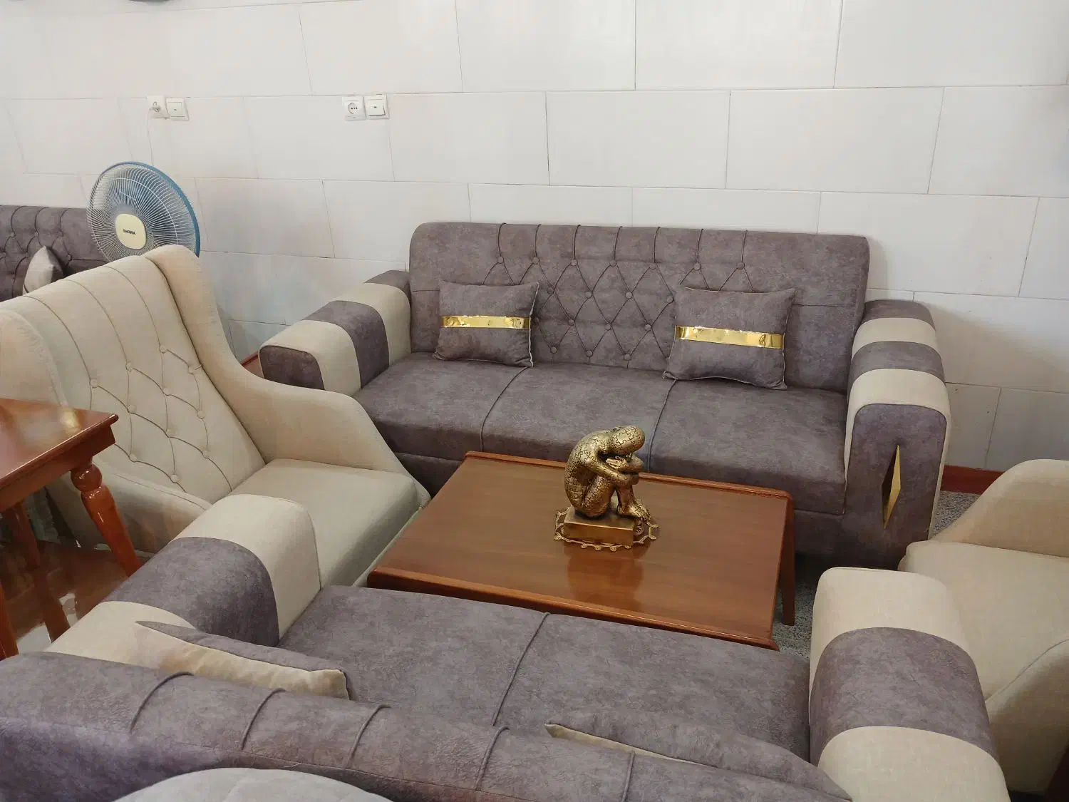 بلک فرایدی مبلمان ۱۴۰۴  مبل آپادانا|مبلمان خانگی و میز عسلی|ملایر, |دیوار