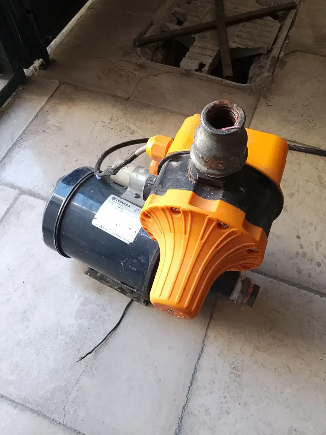 پمپ نیم اسب لوارا|مصالح و تجهیزات ساختمان|قدس, شهرک دانش|دیوار