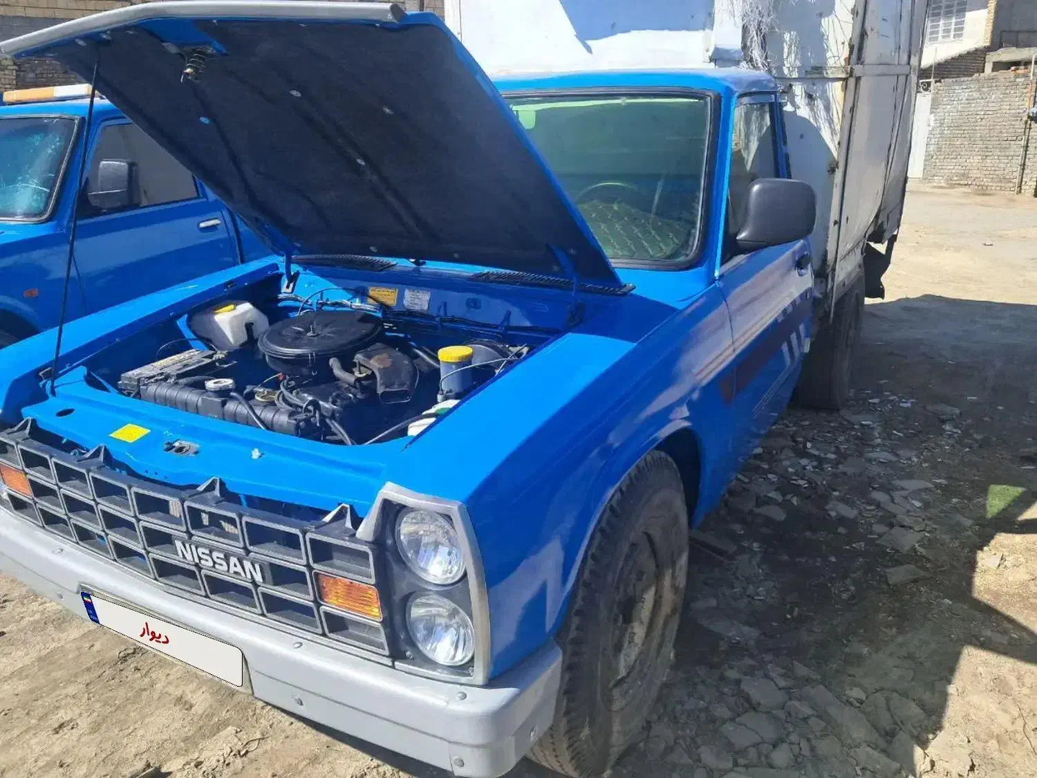 نیسان 81|خودرو سواری و وانت|بروجرد, |دیوار