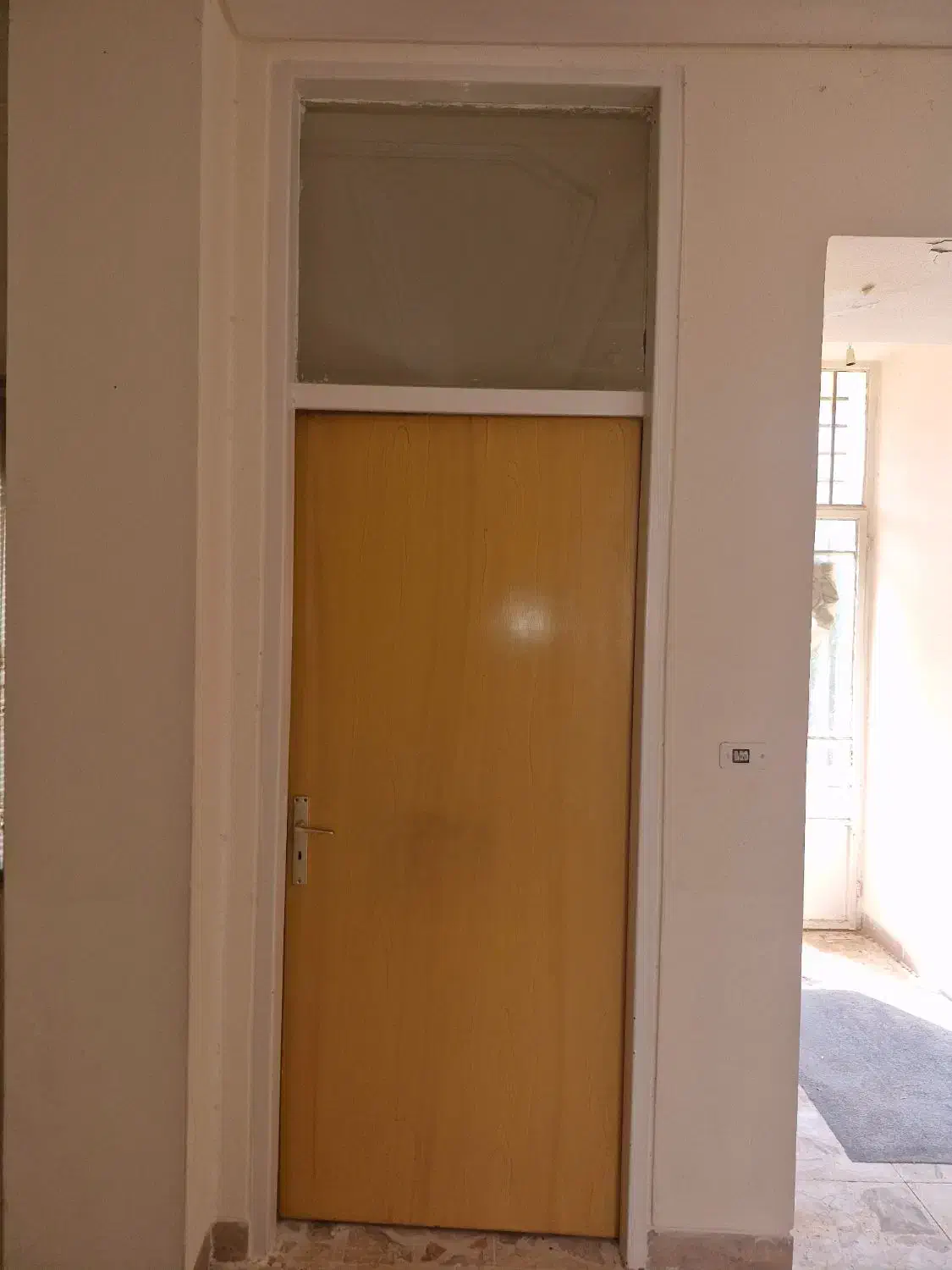 درب و چهار چوب اتاقی|مصالح و تجهیزات ساختمان|شیراز, شهرک جماران|دیوار