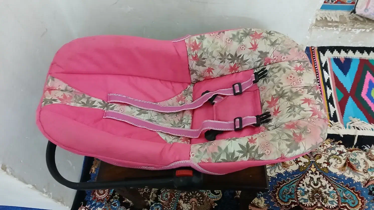 کریر بچه سالم (معاوضه)|کالسکه و لوازم جانبی|کاشان, گریه|دیوار