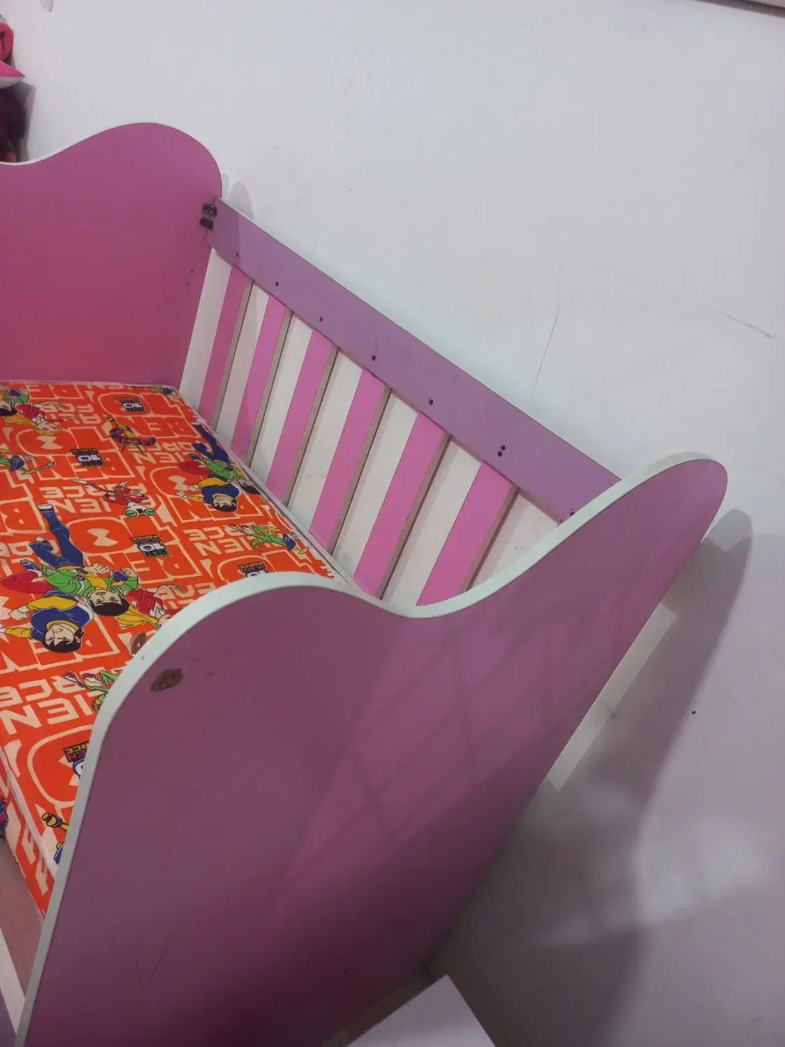 تخت کودک|تخت و صندلی بچه|اهواز, بهارستان|دیوار