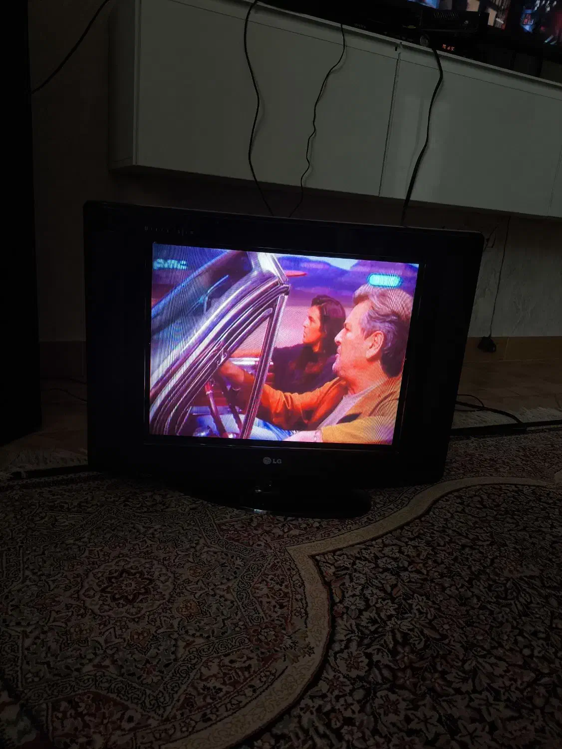 تلویزیون های رنگی ال جی قدیمی|تلویزیون و پروژکتور|منجیل, |دیوار