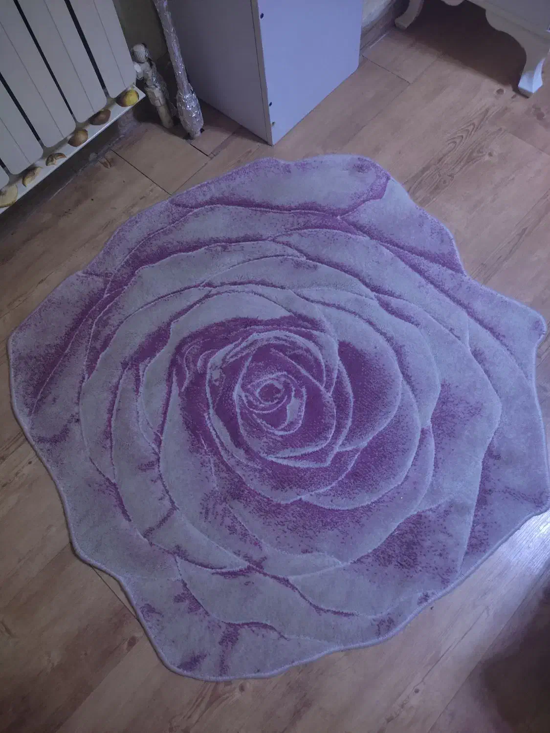 فرش گرد مدل رز|فرش|ملارد, |دیوار